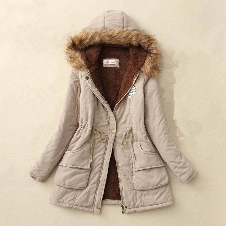Giacca invernale 2019 Donna traspirante Casual Parka spessa Giacca con rivestimento di lana calda Collare di pelliccia