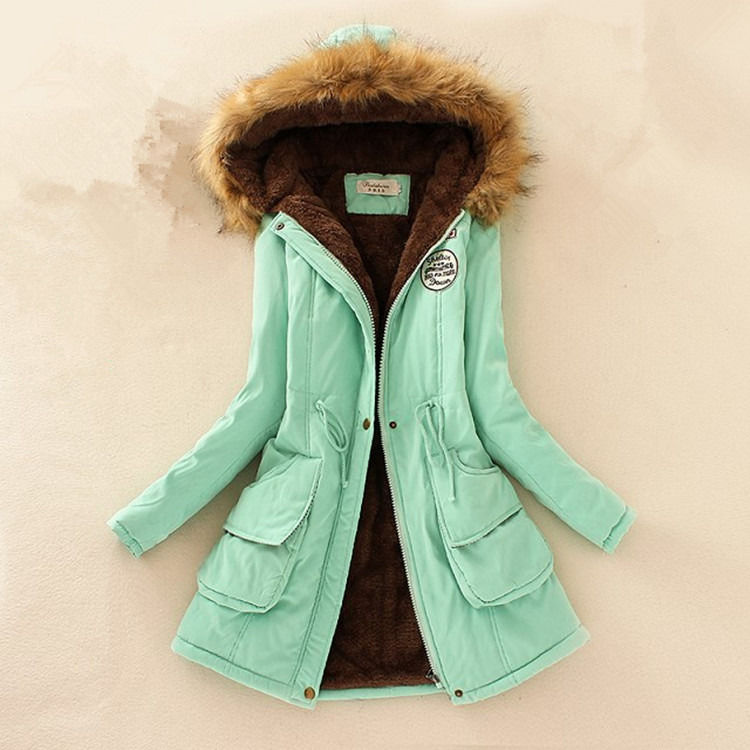Giacca invernale 2019 Donna traspirante Casual Parka spessa Giacca con rivestimento di lana calda Collare di pelliccia