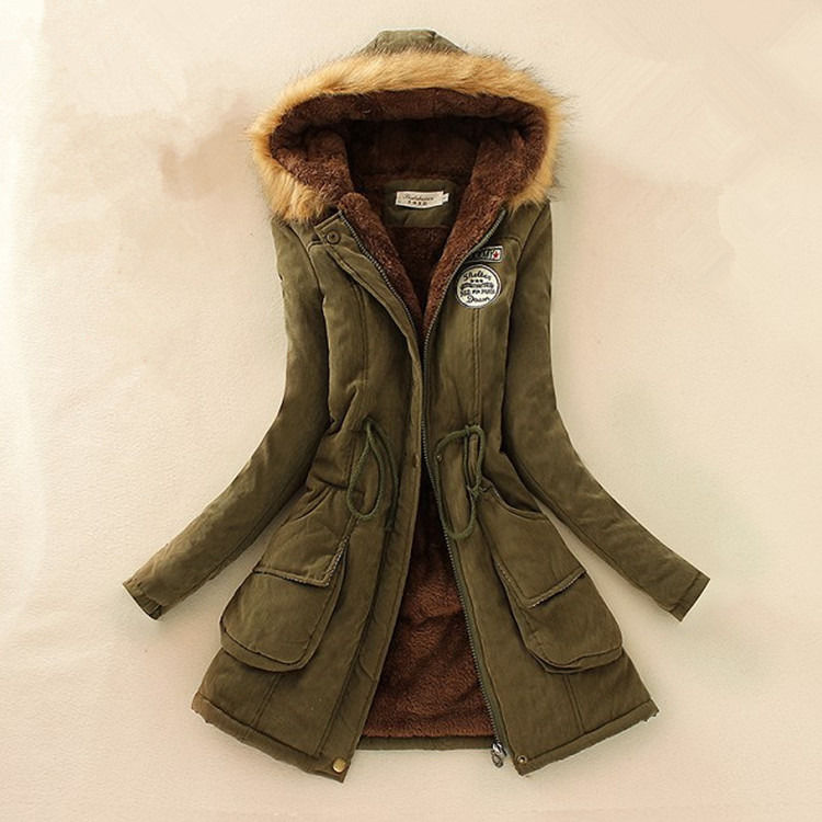 Giacca invernale 2019 Donna traspirante Casual Parka spessa Giacca con rivestimento di lana calda Collare di pelliccia